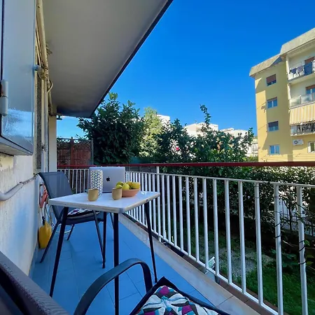 Apartment Lemon Tree House *